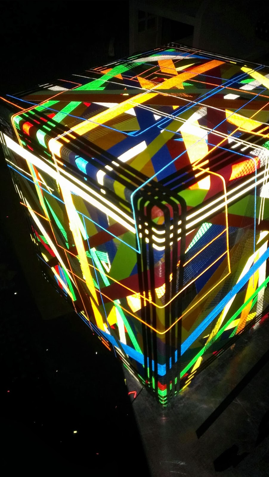 TAPED METAL CANVAS Cube in