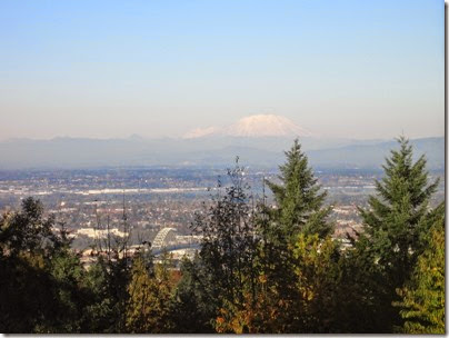 IMG_9265 View of Mount Rainier and Mount Saint Helens from Council Crest Park in Portland, Oregon on October 23, 2007
