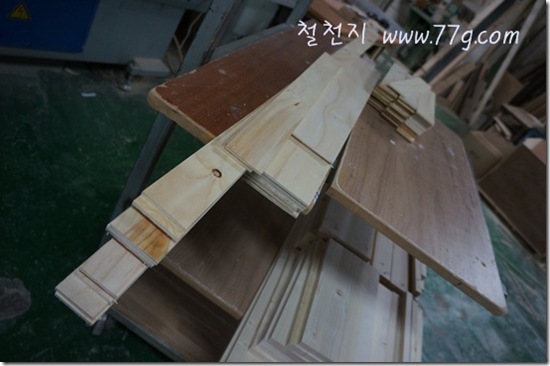 77gDSC04742-20121206-135817