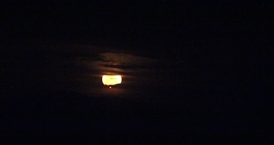 Full Moon Returning to Tucson (2)