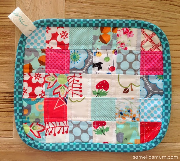Scrappy Quilted Trivet - 6 x 5