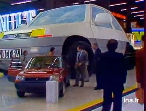 [1984-2-Renault-Super-54.jpg]