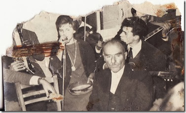 Φαλιαμπάρας, Ελένη, Κ.Πίτσιος και μπροστά , μάλλον,Ι.Στρούζας, Αυγόϊαννος
