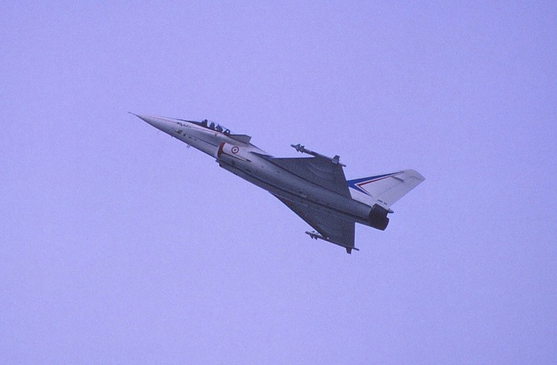 Dassault-Rafale-Aircraft-Farnborough-Airshow-UK-13-R