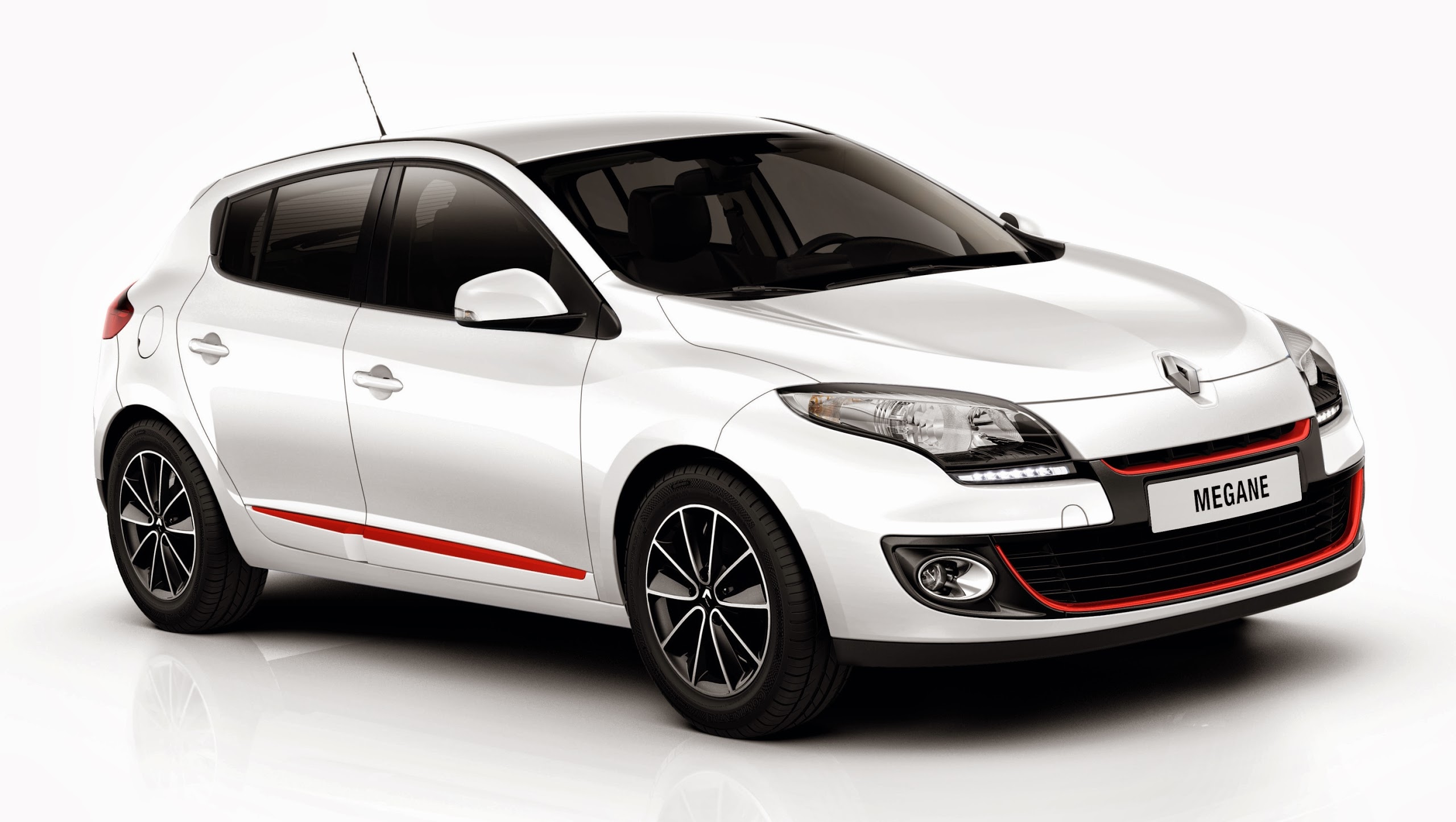 Yeni Renault Megane HB Play Edition satışa sunuldu ...