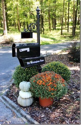 autumn mailbox2