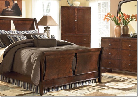 Ashley Bedroom Furniture Set (3)