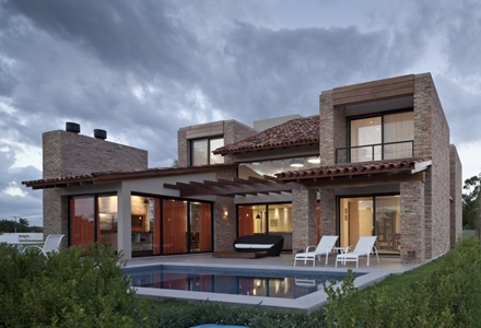 casa-ckn-giugliani-montero-arquitectos casa-ckn-giugliani-montero-arquitectos