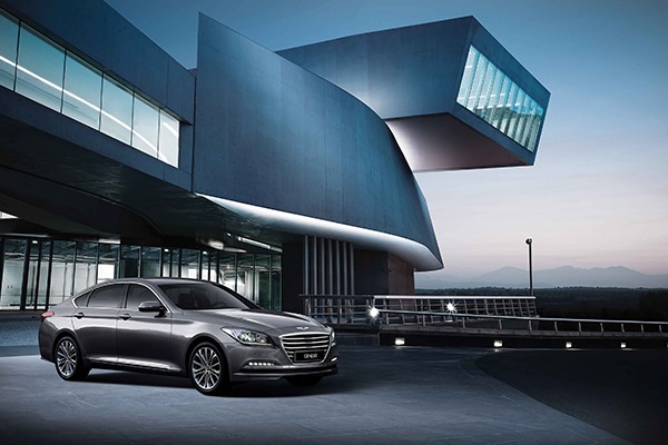 [Hyundai-Genesis-8%255B2%255D.jpg]