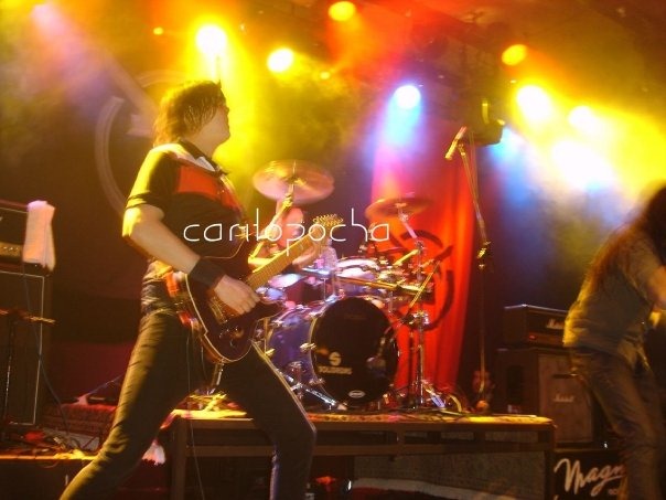 [224186_1050204689258_1049952047_177086_1633_n%255B2%255D.jpg]