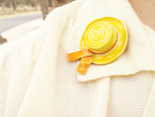Vintage yellow enamel hat novelty brooch | Lavender & Twill
