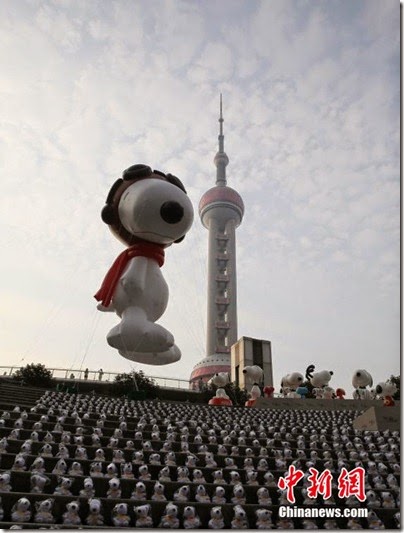 Snoopy at Pearl Square , IFC Mall, LuJiaZui, Shanghai 史努比。上海 04