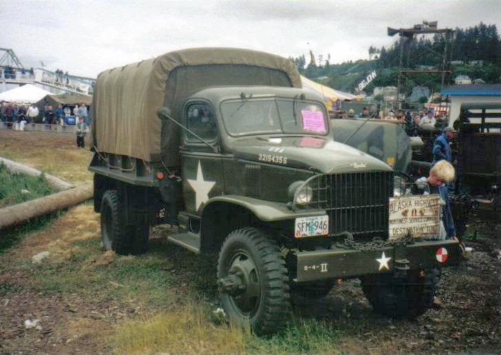 [037-3-Chevrolet-US-Army-Supply-Truck.jpg]