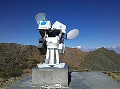radiotelescópio no CASLEO
