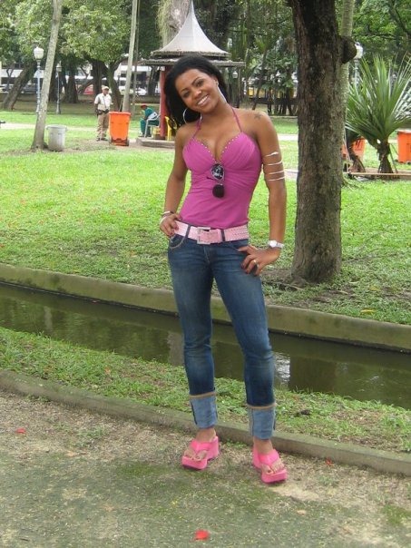 [negra%2520linda%2520%25282%2529%255B2%255D.jpg]