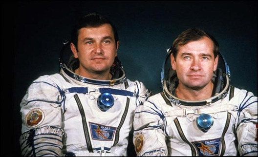 Titov_Strekalov_Soyuz_T9_1983
