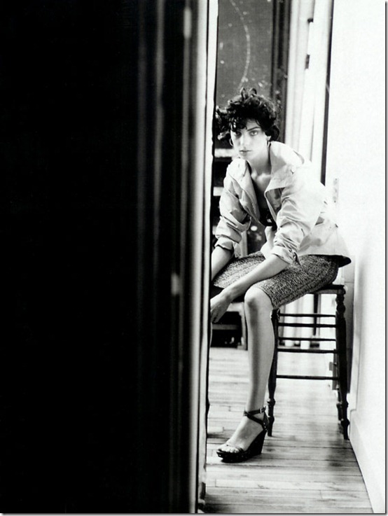 vogue-paris-march2004-8