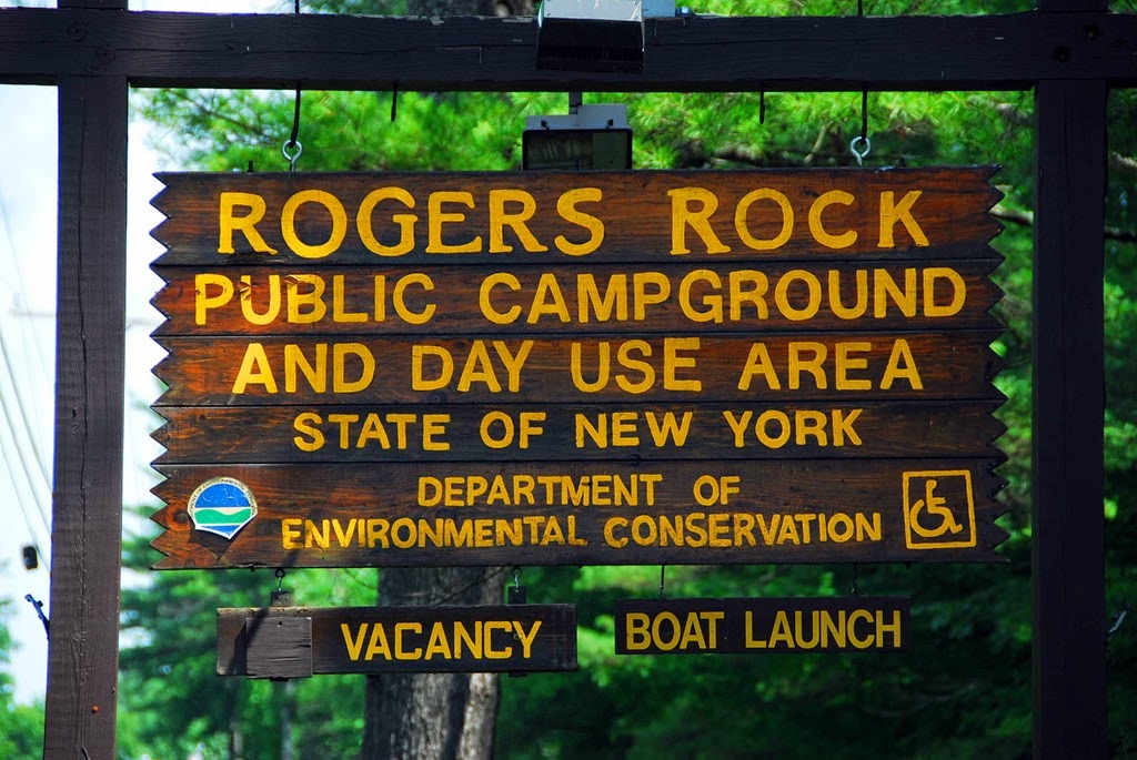 [Rogers-Rock-Sign3.jpg]