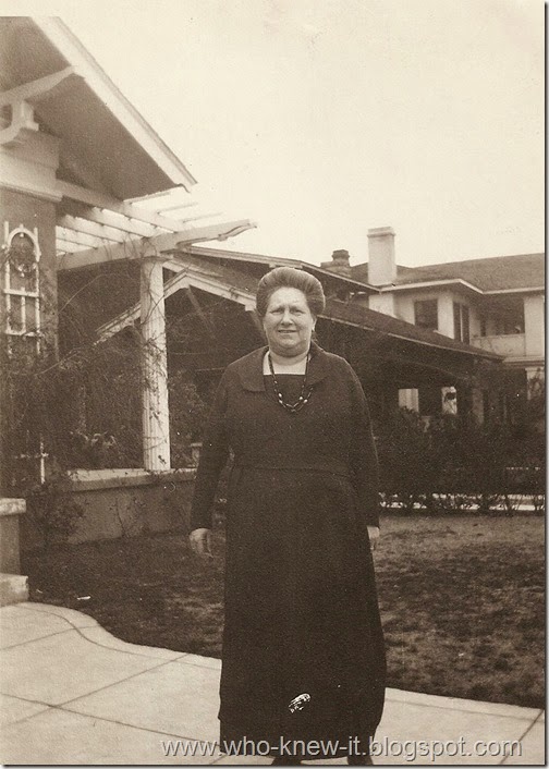 Goldie Benas 1922