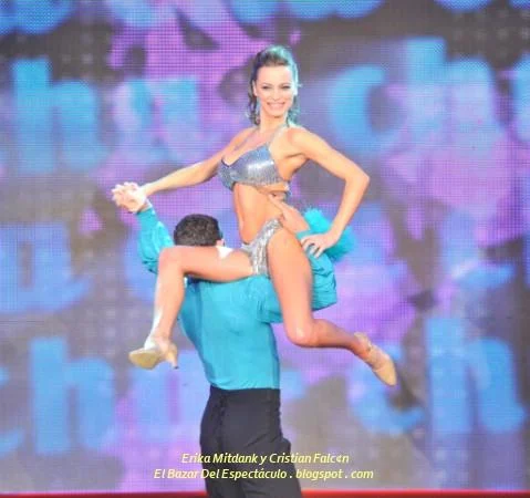 Erika Mitdank y Cristian Falc¢n.JPG