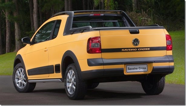 Volkswagen Saveiro cabine dupla chega às lojas em setembro