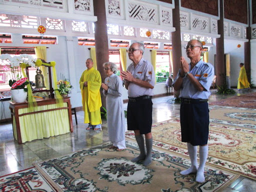 TieuTuongHTMinhChau_10.jpg