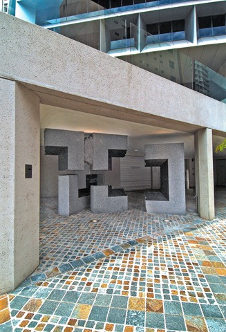 'Resonance' © Hew Chee Fong + L.M.Noonan. 2004 'Resonance' © Hew Chee Fong + L.M.Noonan. 2004