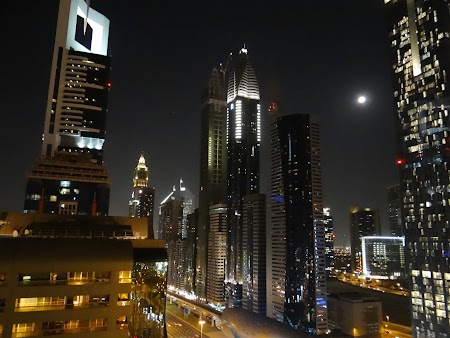 Dubaiul din camera lui Alina Crangasu