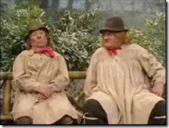 two_ronnies_yokels