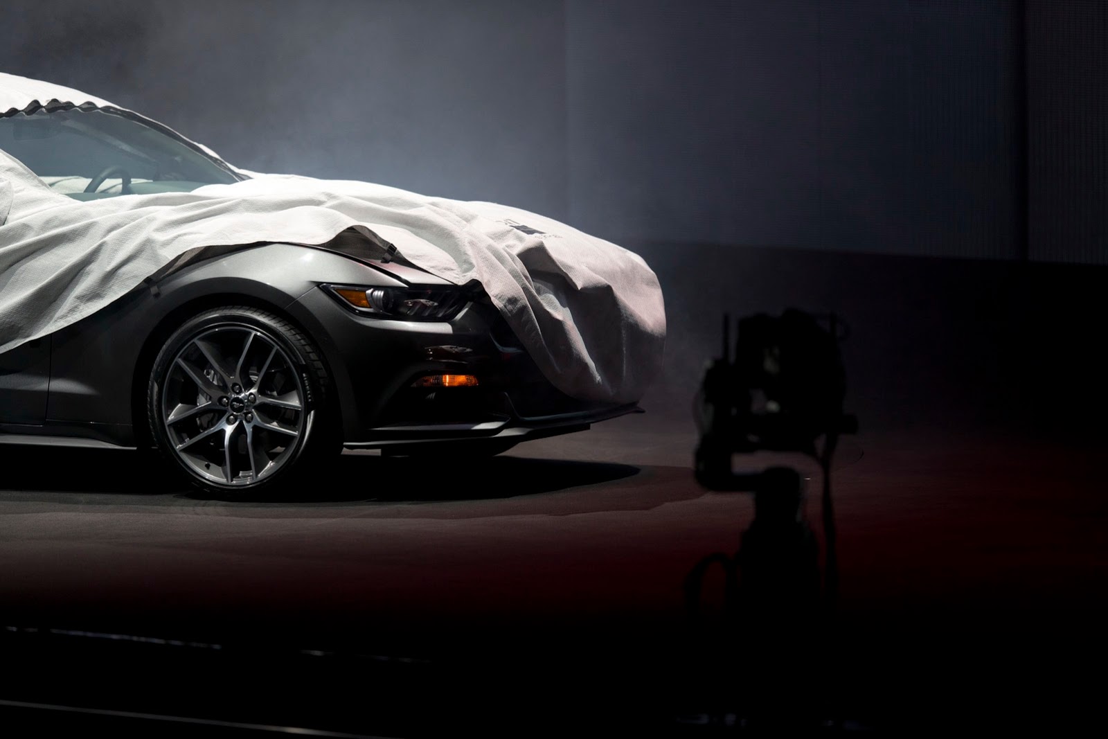 [2015-Ford-Mustang-Live-48%255B2%255D.jpg]