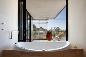 Casa south perth de matthews mcdonald bañera-de-diseño