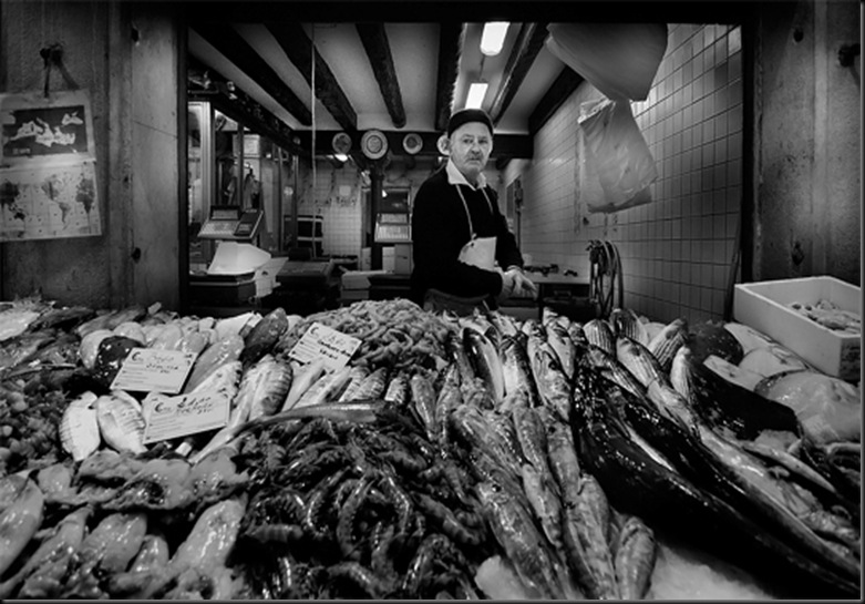 Fish Market by Antonio Grambone