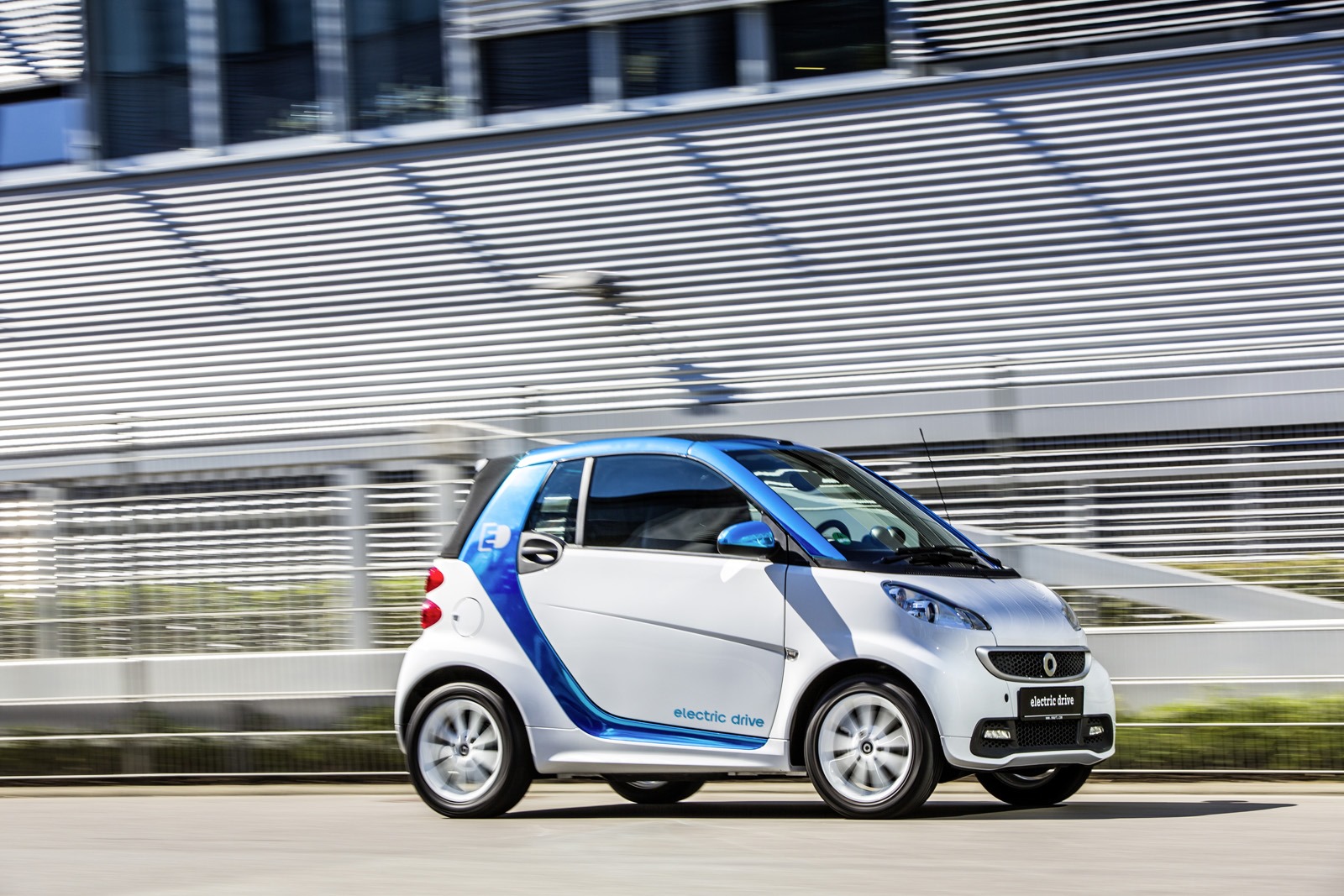[Smart-ForTwo-Electric-Drive-1%255B3%255D.jpg]