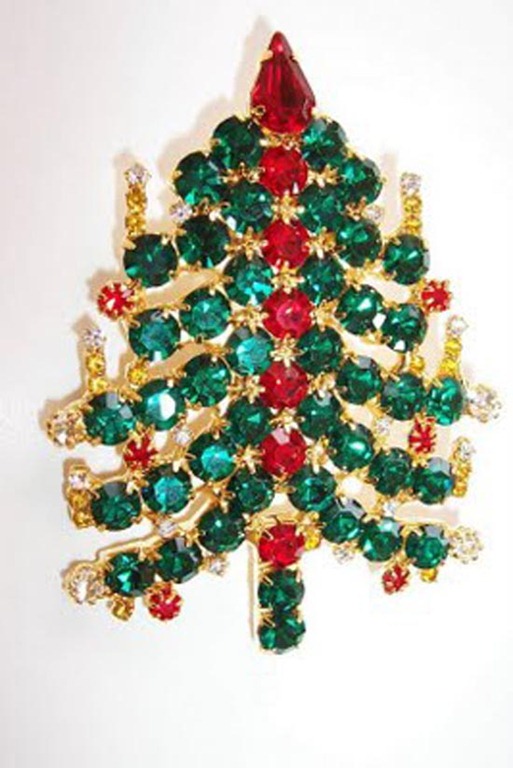 [weird-christmas-trees-55%255B5%255D.jpg]