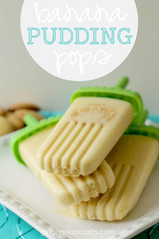 Banana Pudding Pops at GingerSnapCrafts.com #popsicle #summer #recipe