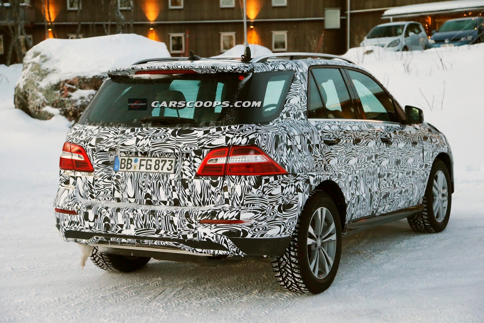 [2015-Mercedes-ML-FL-7%255B3%255D.jpg]