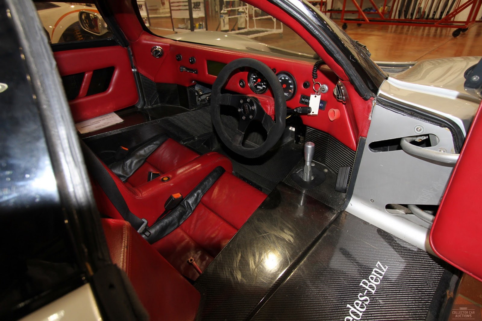 [1995-Lotec-Mercedes-Benz-C1000-11%255B2%255D.jpg]