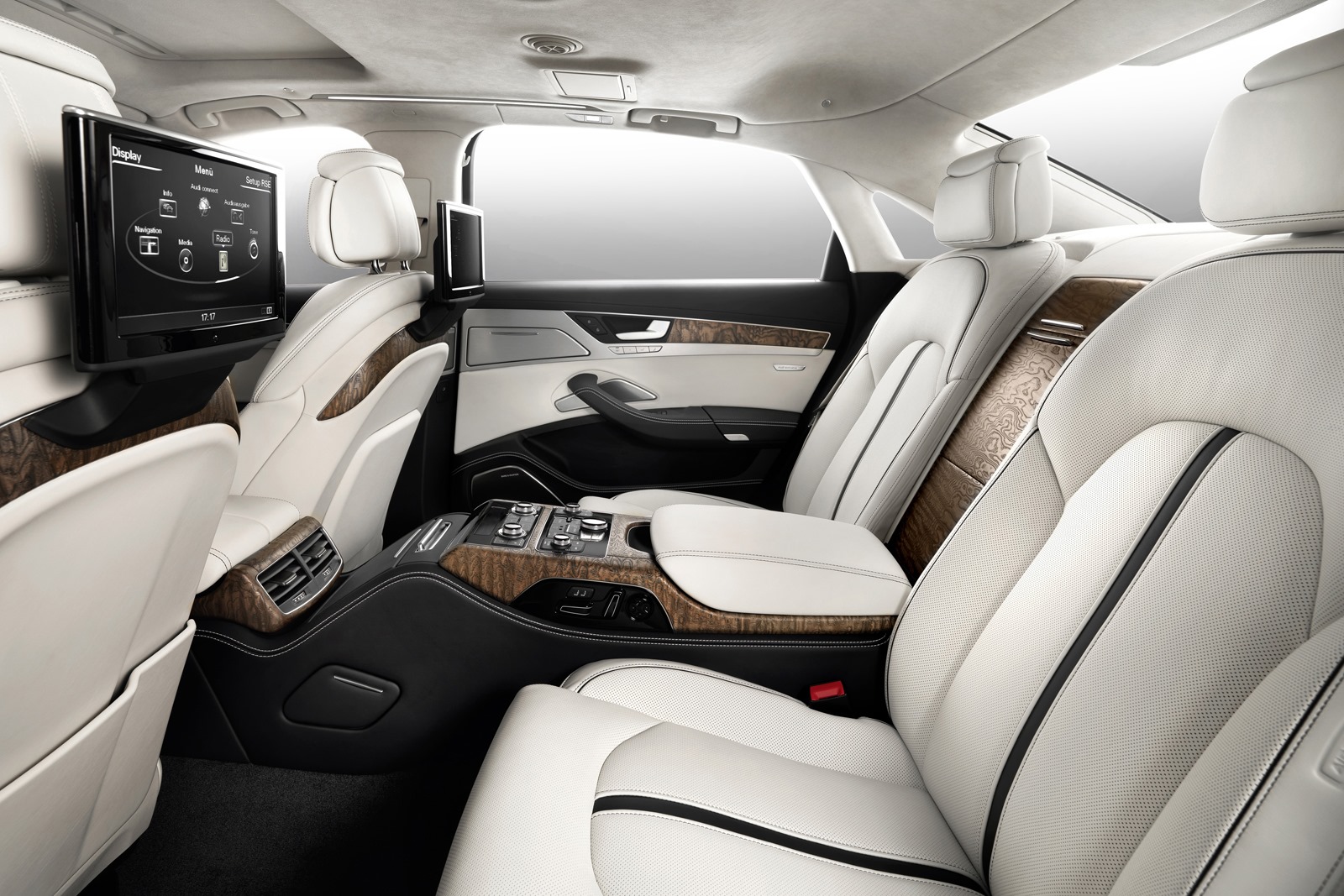 [Audi-A8-L-W12-Exclusive-24%255B3%255D.jpg]