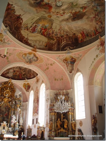 Oberammergau. Pfarrkirche St Peter und Paul - P9060312