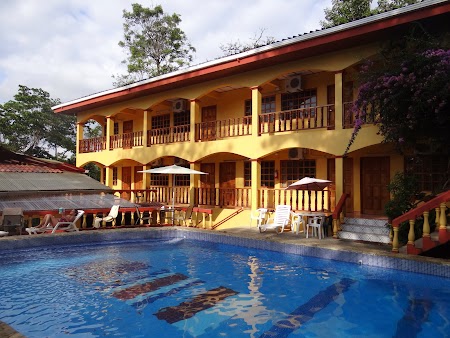 09. Hotel Tres Banderas Quepos, Costa Rica.JPG