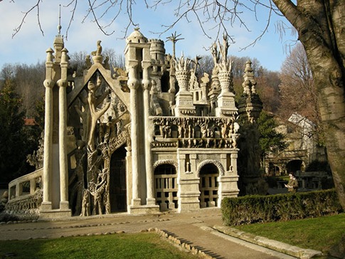 58. Ferdinand Cheval Palace (Francia)