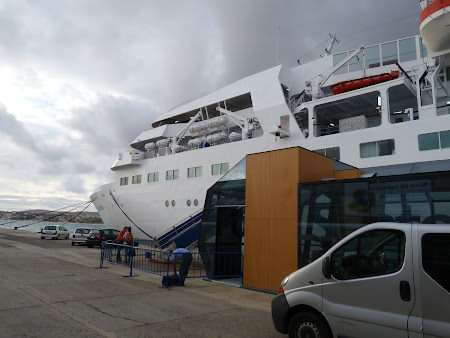 Ferry Porto Santo - Funchal