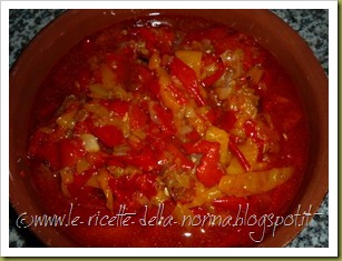 Gnocchi senza glutine al sugo di peperoni e cipolla (7)