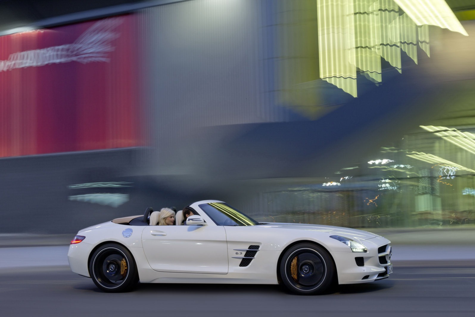 [Mercedes-SLS-AMG-Roadster-4%255B2%255D.jpg]