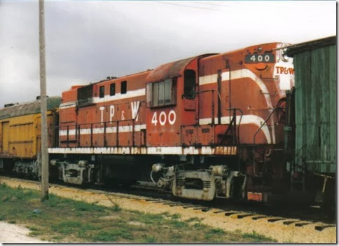 Toledo, Peoria & Western #400 at the Illinois Railway Museum on May 23, 2004