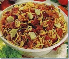 Spaghetti con sugo alla boscaiola