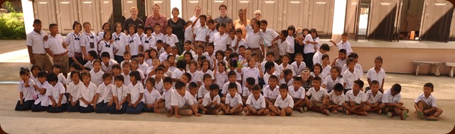 Teaching in Khlong Cao School 2013-6-28 1c
