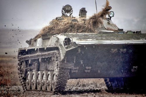 Военнослужащие украинской армии во время учений