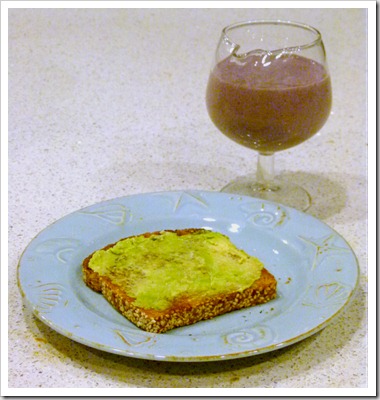 shake avocado toast