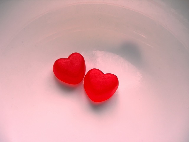 [Two_Jelly_Hearts%255B5%255D.jpg]